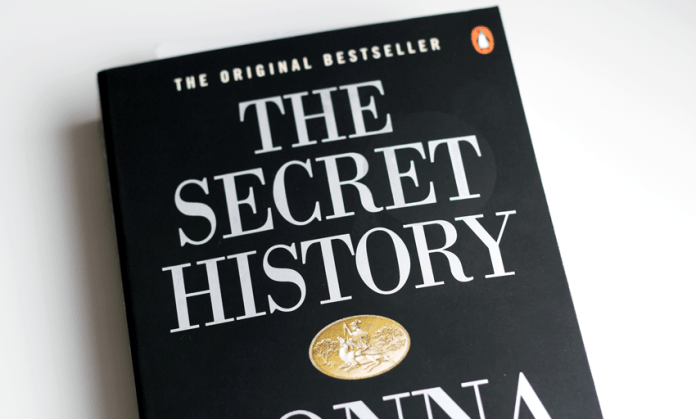 Dio di Illusioni Tartt